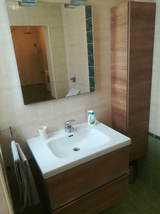 Apartma Zalka Izola Buitenkant foto