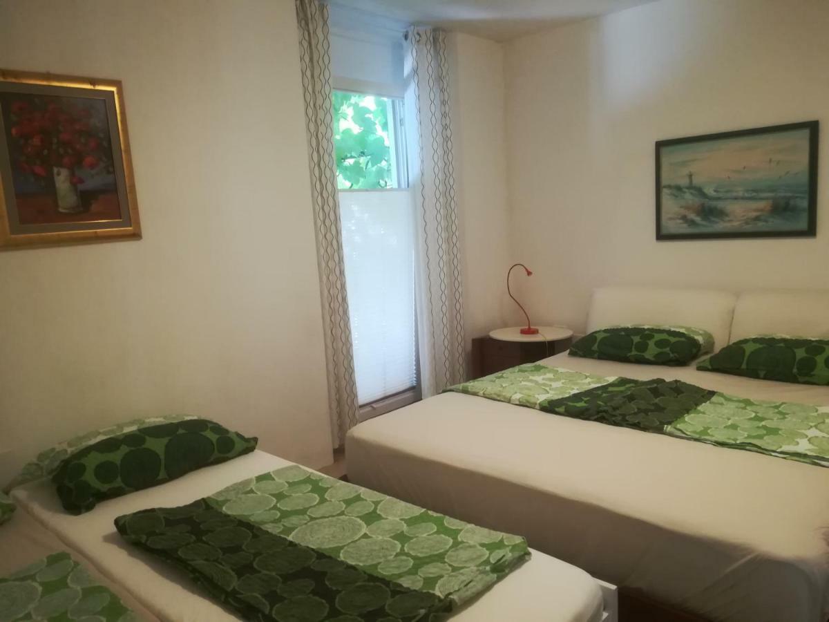 Apartma Zalka Izola Buitenkant foto
