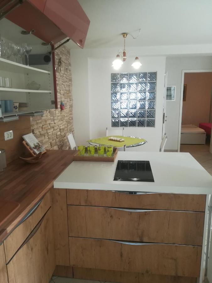 Apartma Zalka Izola Buitenkant foto